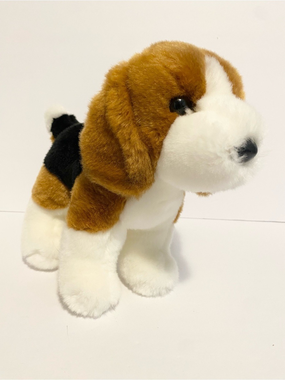 Douglas Toys Beagle Short Haired Dog Plush 10” Stuffed Animal Puppy Toy